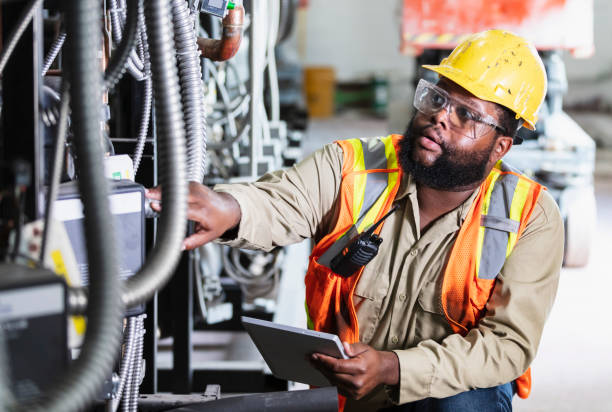 Best Circuit Breaker Repair  in Waldron, AR
